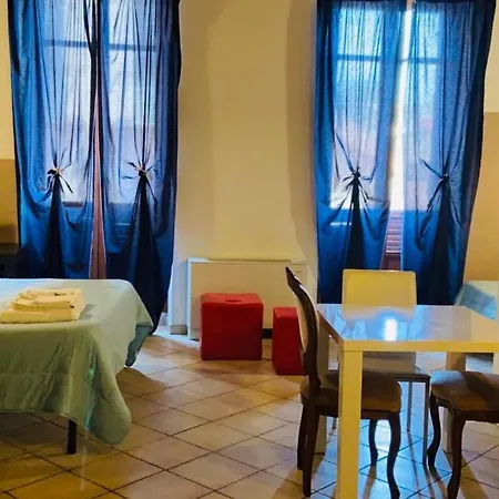 Le Rondini Apartment *