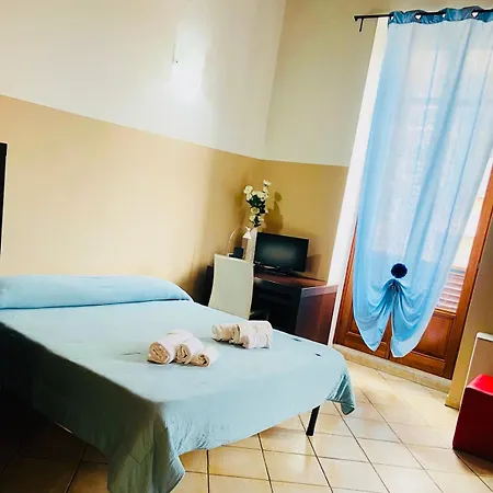 Le Rondini Apartament *