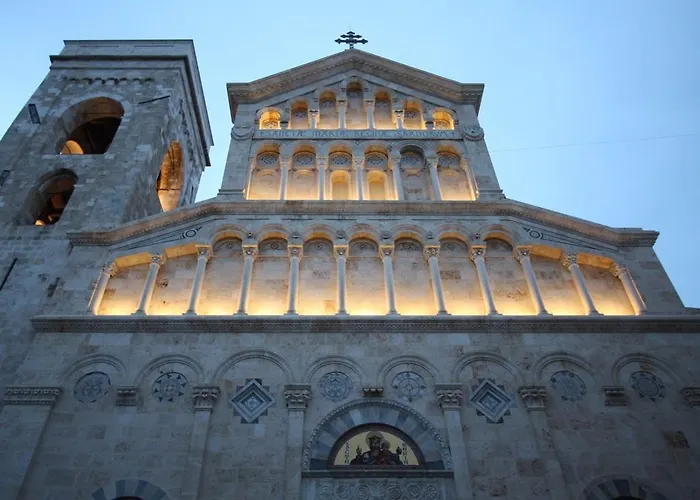 Le Rondini Апартаменты Кальяри