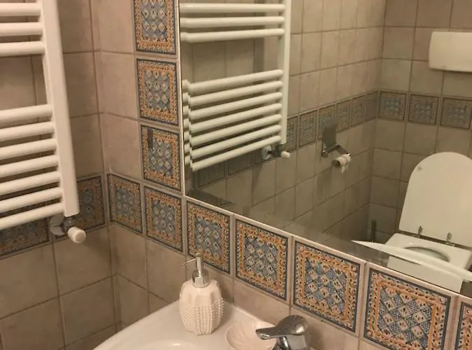 Le Rondini * Кальяри